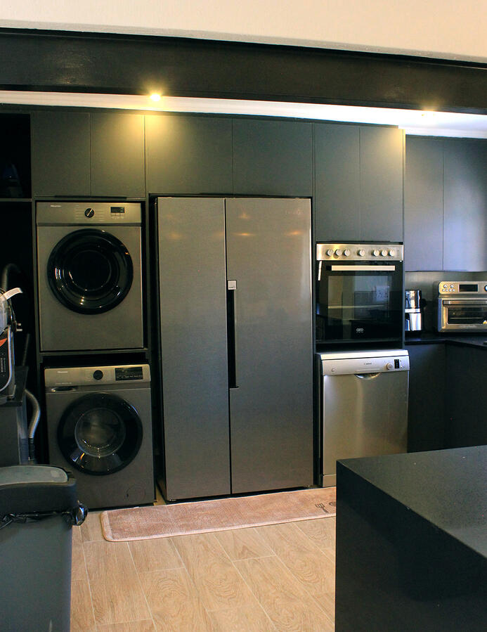 Modern Kitchen Modern Kitchen